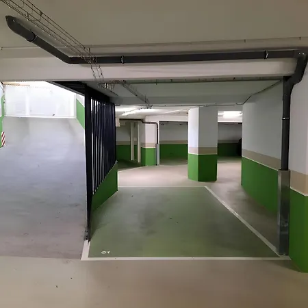 Apartamento Adarve, Con Parking Y Vistas A La Muralla *